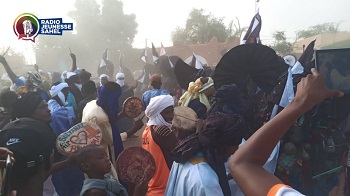 La célébration de la fête du Bianou est à la base l’affaire des Agadéziens. Les Agadéziens sont des populations issues des brassages anciens entre Touareg, Haoussa et Songhaï. Ils célèbrent le Bianou de façon annuelle sous le patronage du Sultan, Oumarou Ibrahim Oumarou, à travers diverses activités.