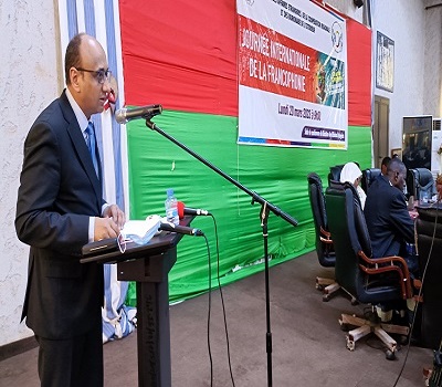 Le 20 mars de chaque année est consacré à la célébration de la Journée internationale de la francophonie. Cette journée est célébrée cette année 2023 sous le thème : « 321 millions de francophones, des milliards des contenus culturels ». A Ouagadougou, la cérémonie officielle de commémoration du 20 mars a été présidée par Ragnaghnèwendé Olivia Rouamba, ministre des Affaires Etrangères, de la Coopération Régionale et des Burkinabè de l’Extérieur, en présence des corps diplomatiques, des autorités et des invités.